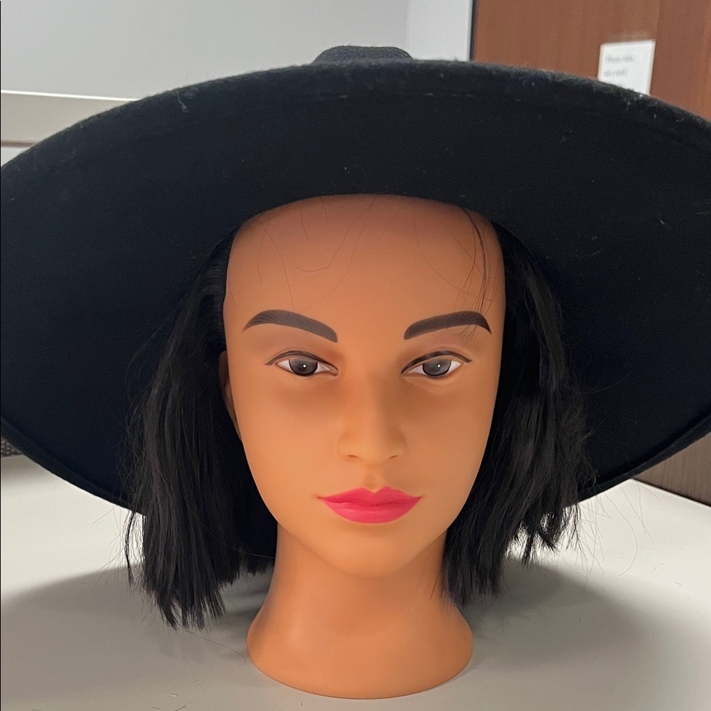 Chic Black Boho Wide-Brim Hat with ribbon band one size / preowned